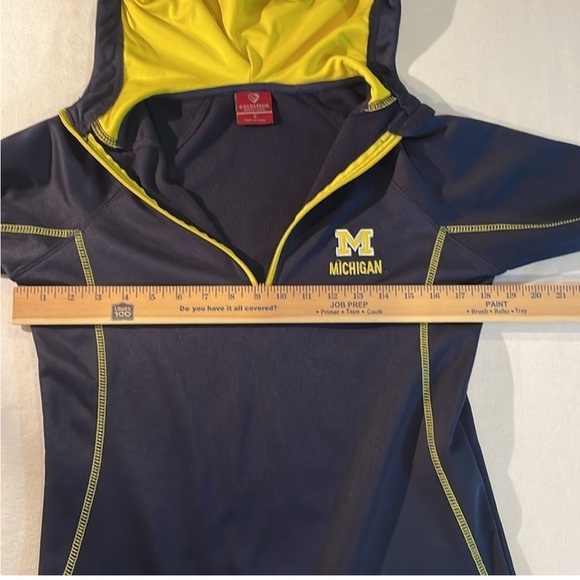 University of Michigan Colosseum Pullover Hoodie Sweater Maize & Blue V-Neck - Picture 9 of 14